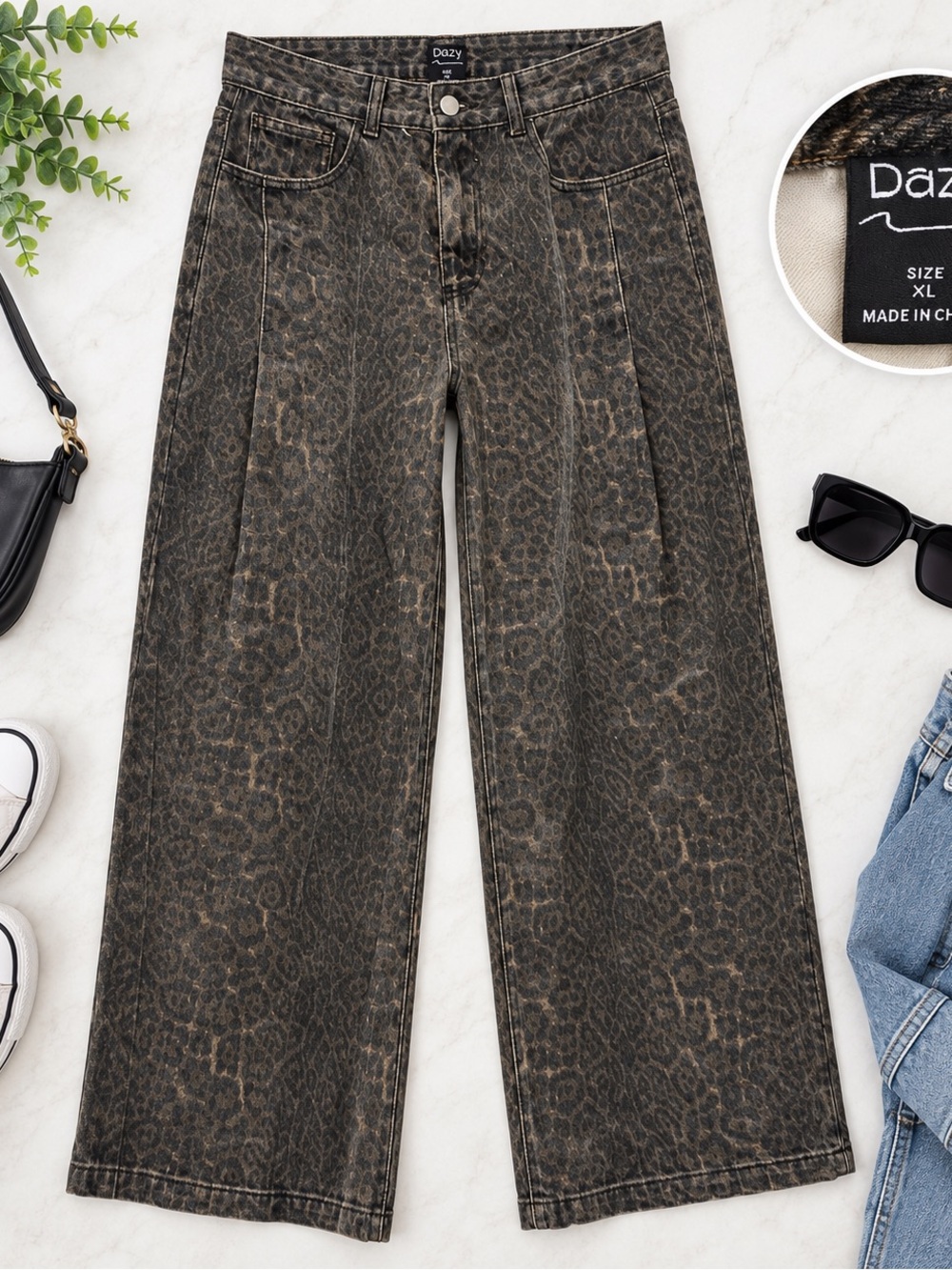 DAZY Leopard Print Wide Leg Jeans – Size XL own